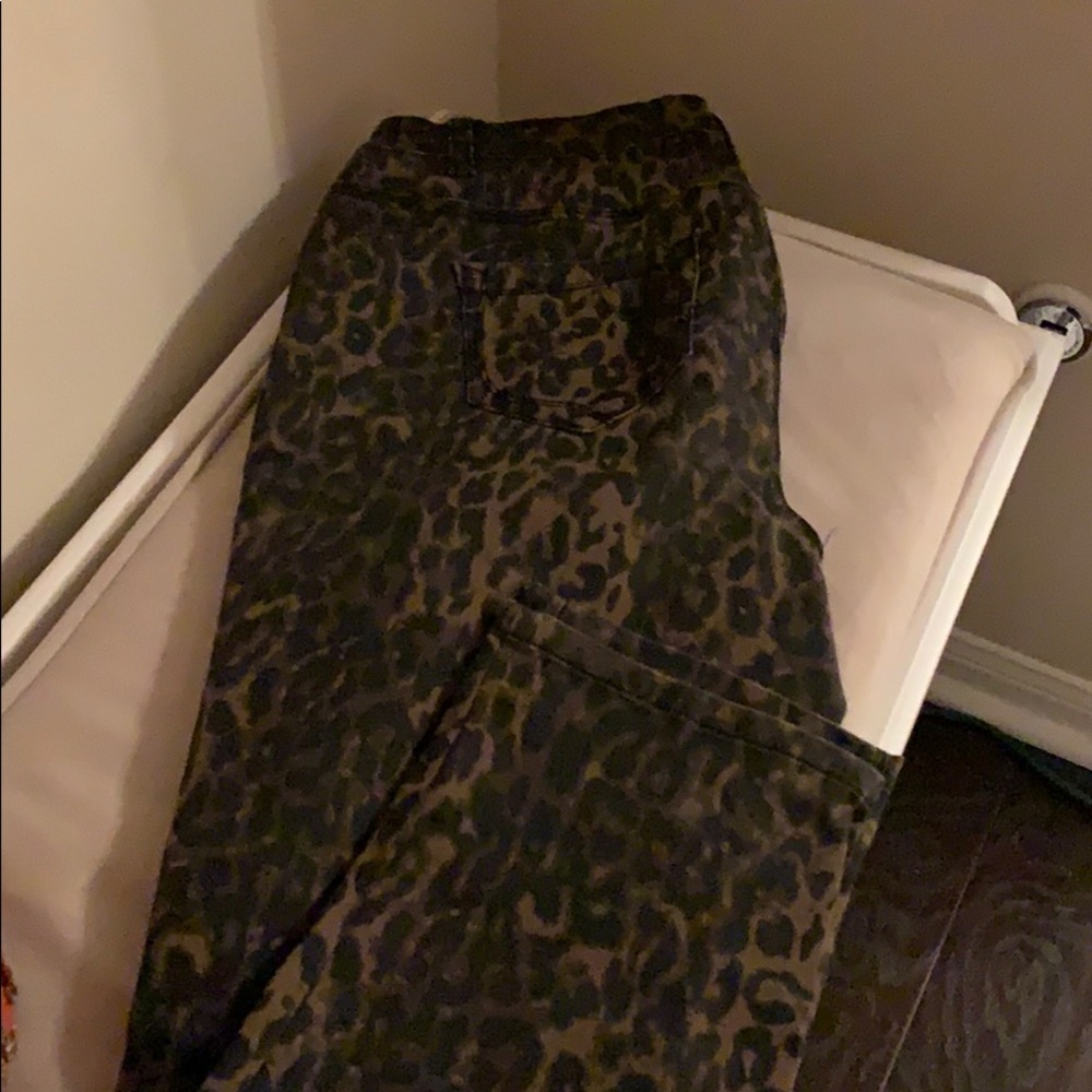 Leopard print jeans